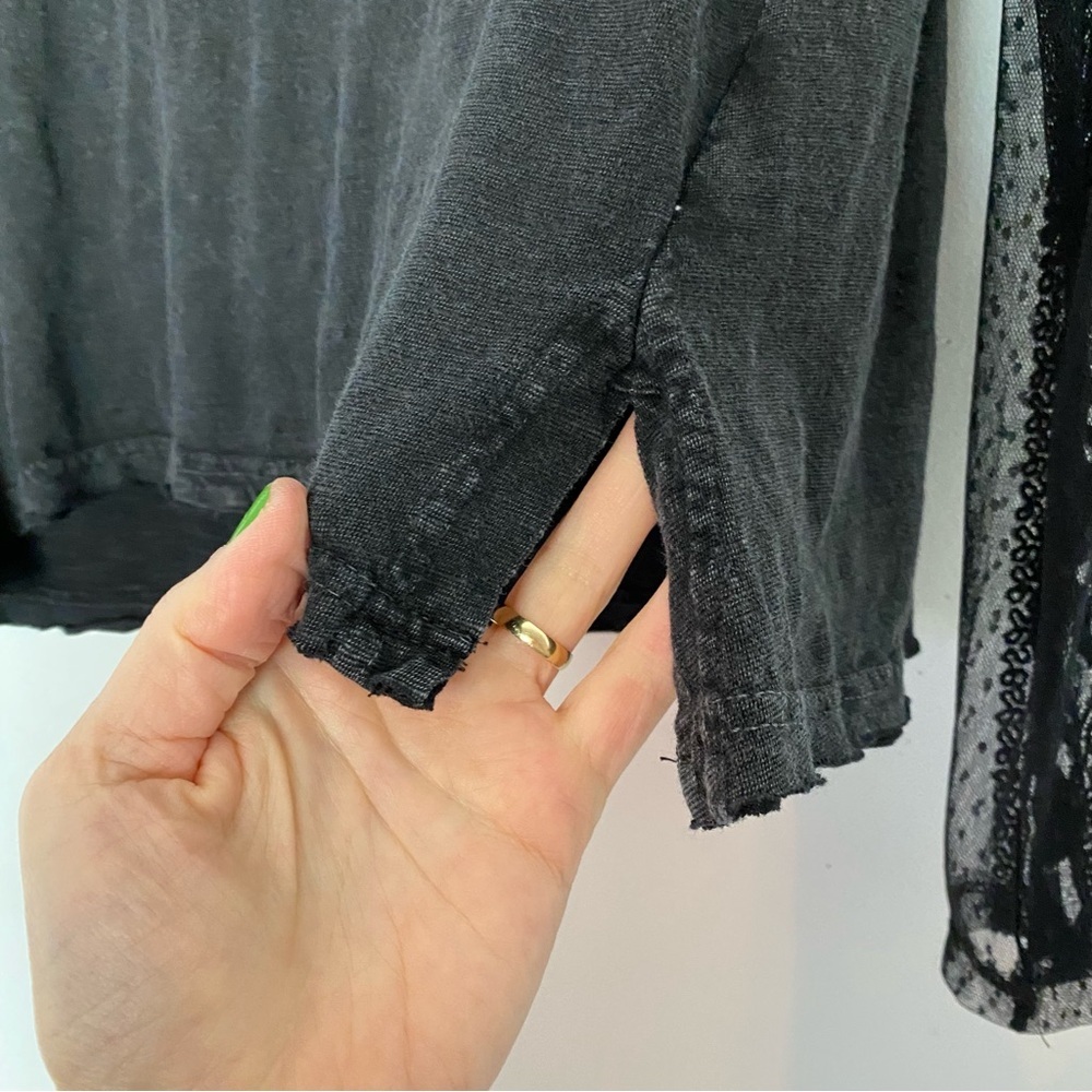 Free People Billie Jean Twofer Top Shirt Womens Size XS Black Lace Sleeve Gray - Picture 6 of 11